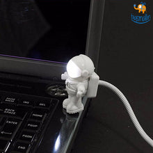 Load image into Gallery viewer, Astronaut USB Night Light