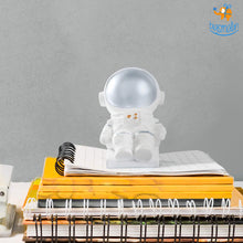 Load image into Gallery viewer, Astronaut Paperweight