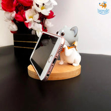 Load image into Gallery viewer, 3D Wooden Doggo Mobile Stand