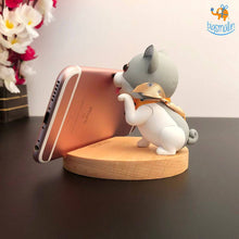 Load image into Gallery viewer, 3D Wooden Doggo Mobile Stand