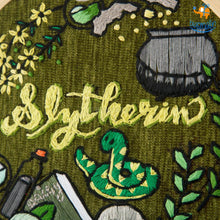 Load image into Gallery viewer, Hogwarts House Embroidery Hoop Art - Harry Potter