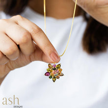 Load image into Gallery viewer, Dahlia Gemstone Pendant With Chain
