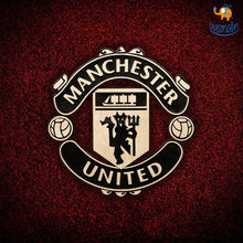 Load image into Gallery viewer, Manchester United Engraved Wooden Crest