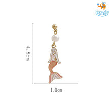 Load image into Gallery viewer, Mermaid Pearl Earrings