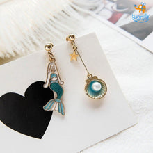 Load image into Gallery viewer, Mermaid Pearl Earrings