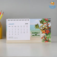 Load image into Gallery viewer, Minions Table Calendar 2019