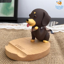 Load image into Gallery viewer, 3D Wooden Doggo Mobile Stand