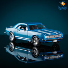 Load image into Gallery viewer, Chevrolet Camaro Z-28 Diecast Car
