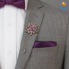 Load image into Gallery viewer, Flower Wooden Brooch
