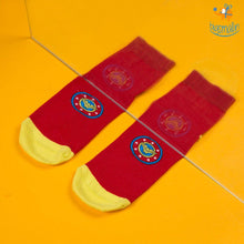 Load image into Gallery viewer, Official Wonder Woman Socks
